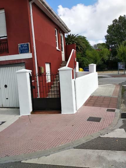 Villa Casa De Vacaciones Y Escapadas, Salinas, Asturias, Espana Salinas  Exterior foto